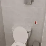 Sea-side Centre Daire *